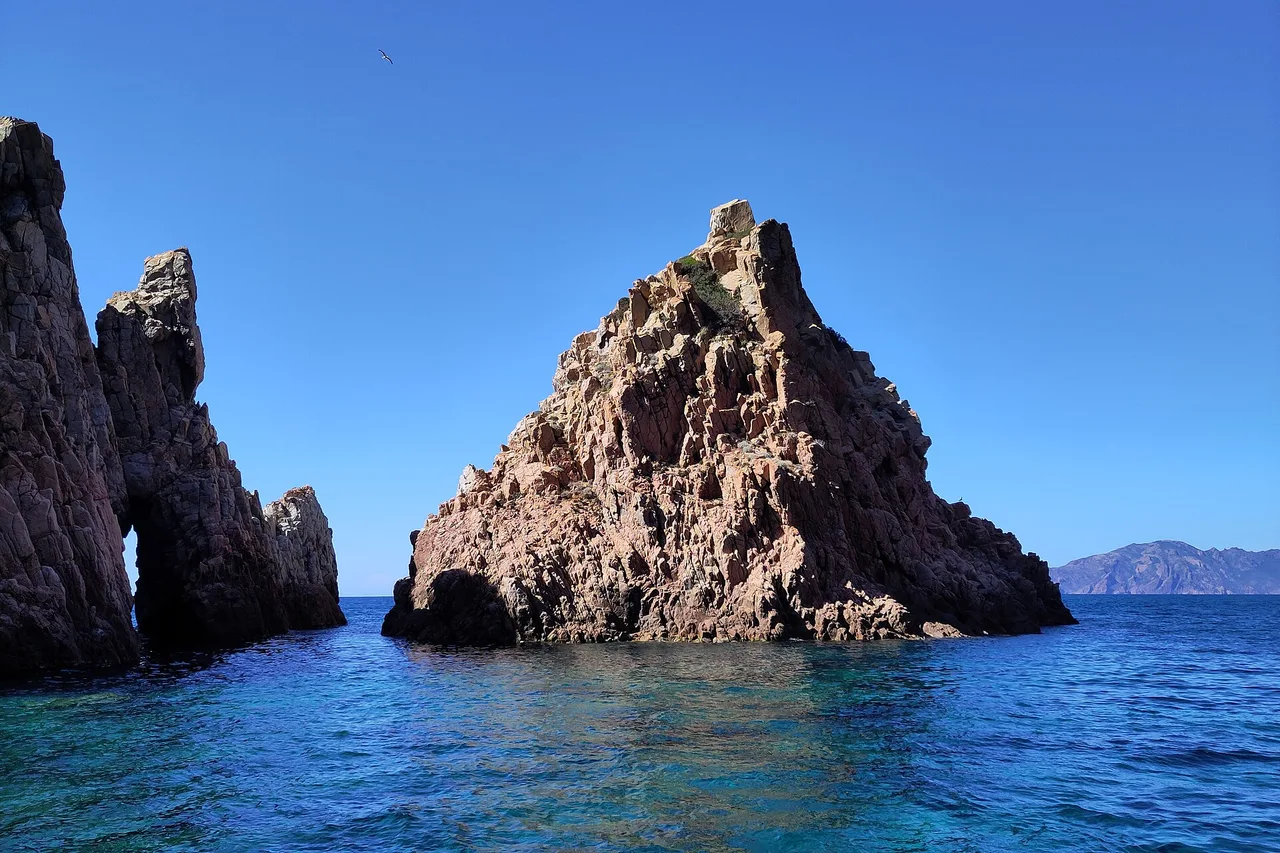 Cosa fare in Corsica: escursioni da prenotare, prezzi 2026