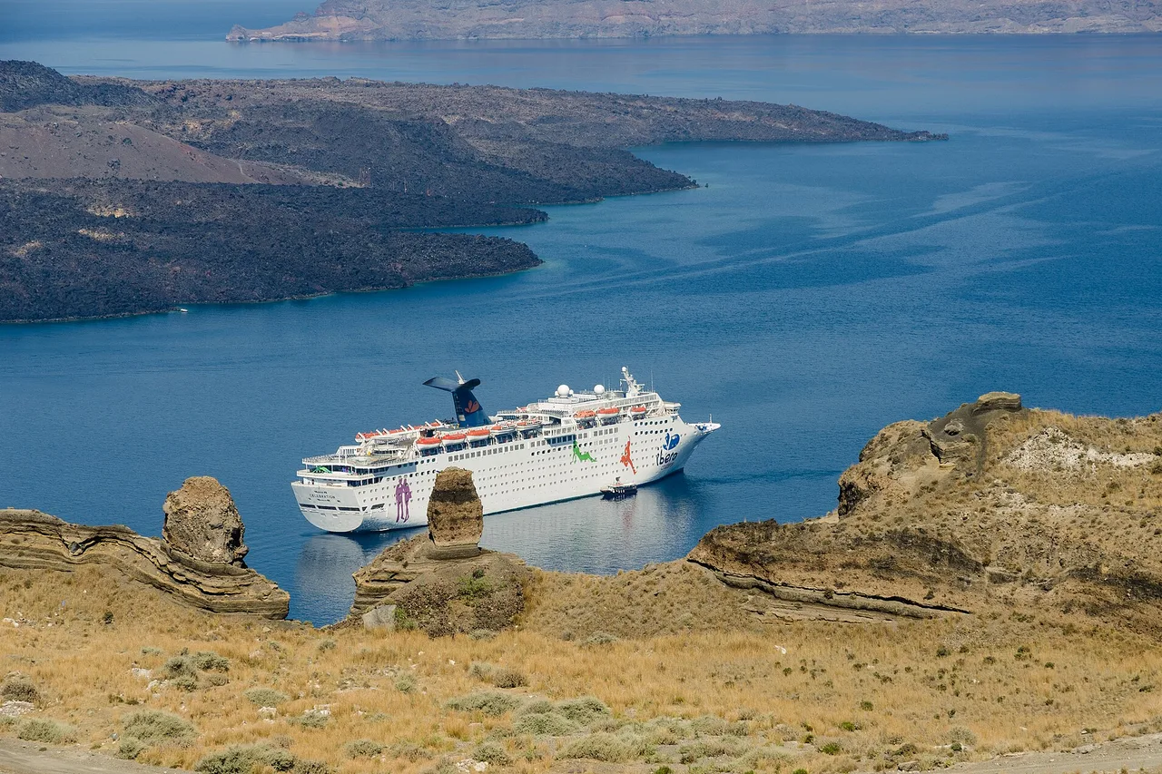 Best time to visit Greece: the official crowd calendar