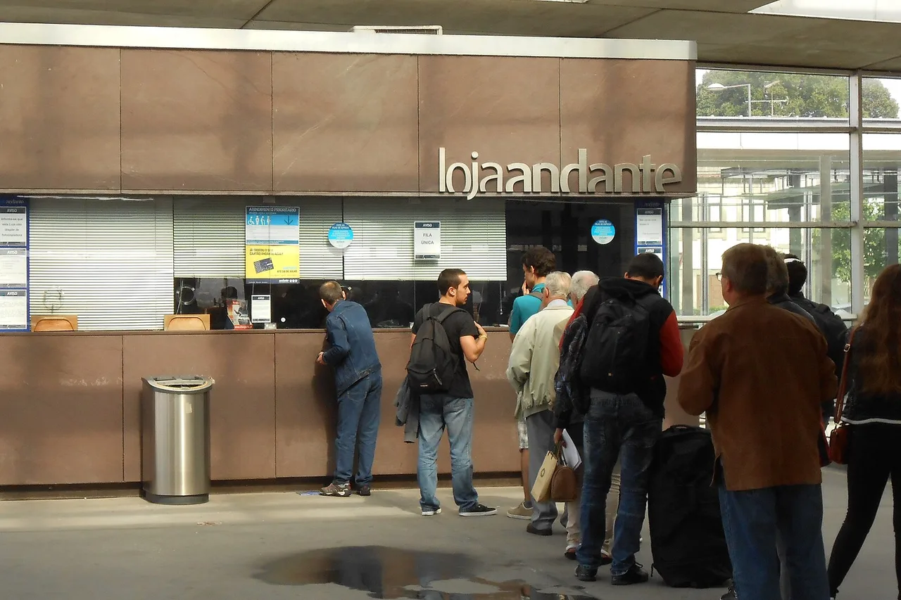 The Andante shop at Campanhã station in Porto, where transport tickets are bought and topped up
