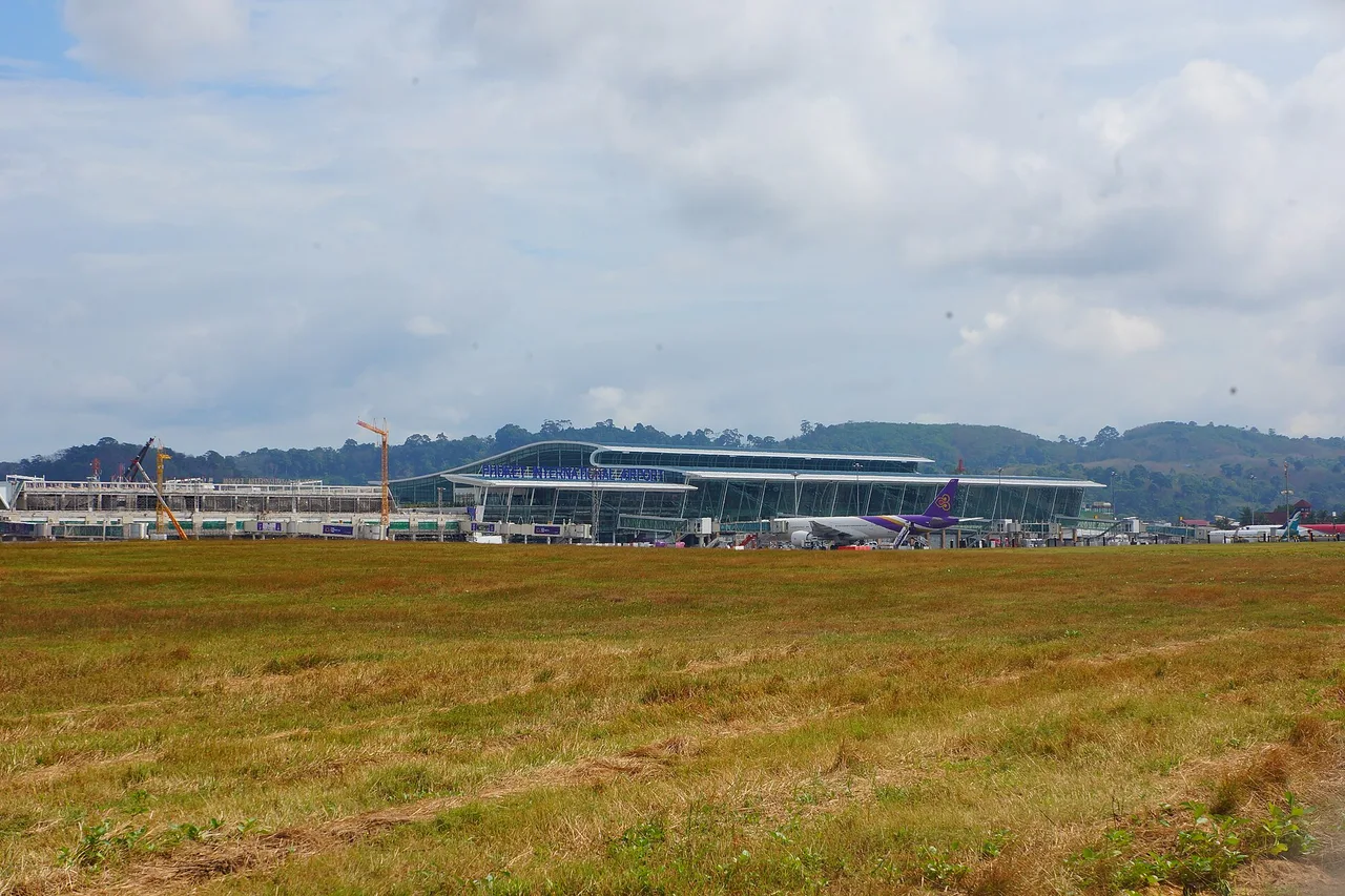 Aéroport de Phuket : taxi, bus ou transfert réservé ?