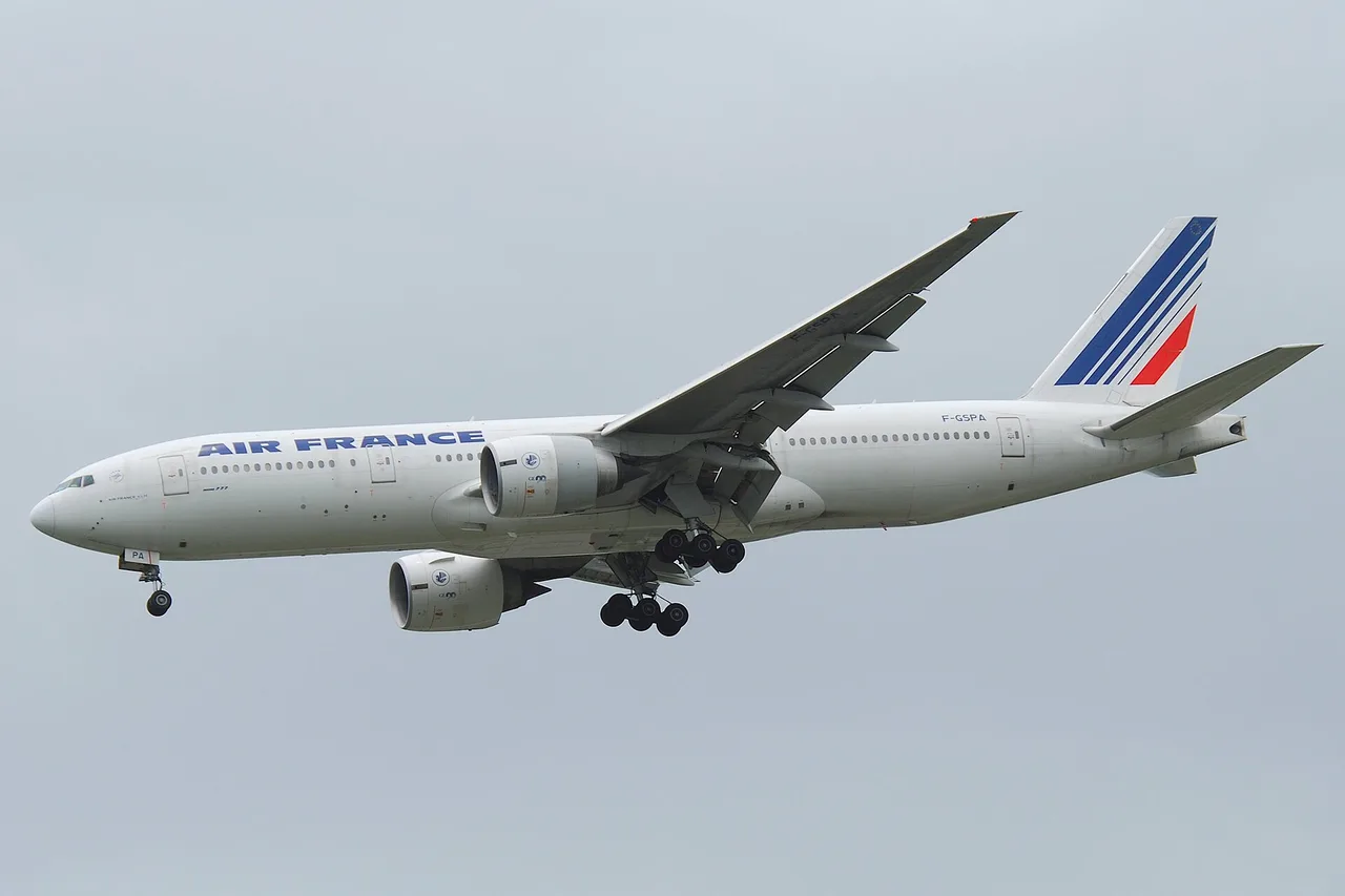 An Air France Boeing 777-200 at Bangkok Suvarnabhumi airport, photographed in July 2011